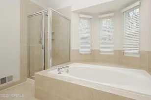 4 Oxford Rd, Holmdel, NJ 07733 - Photo 31