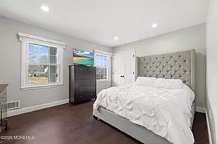 129 Four Winds Dr, Middletown, NJ 07748 - Photo 25