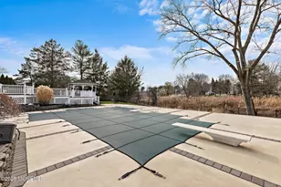 129 Four Winds Dr, Middletown, NJ 07748 - Photo 45