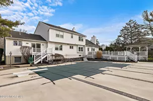 129 Four Winds Dr, Middletown, NJ 07748 - Photo 43