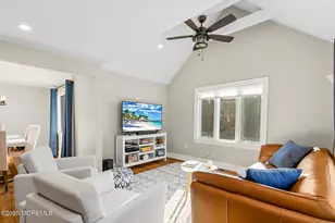 105 Park Ave, Shrewsbury, NJ 07702 - Photo 3