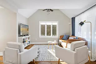 105 Park Ave, Shrewsbury, NJ 07702 - Photo 5