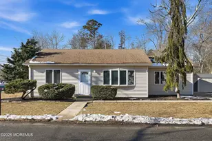 76 Poplar St, Waretown, NJ 08758 - Photo 5