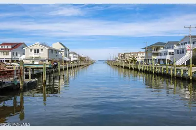 52 Washington Avenue, Highlands, NJ 07732 - Photo 23