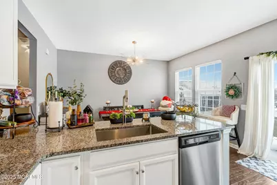 153 Waypoint Drive, Eatontown, NJ 07724 - Photo 15