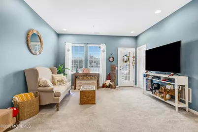 153 Waypoint Drive, Eatontown, NJ 07724 - Photo 7