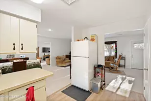 160 Glendale Dr, Freehold, NJ 07728 - Photo 13