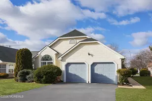 2425 Woodbine Ln, Toms River Township, NJ 08755 - Photo 5