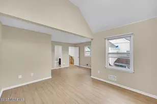 4 Cooper Ct, Freehold, NJ 07728 - Photo 15