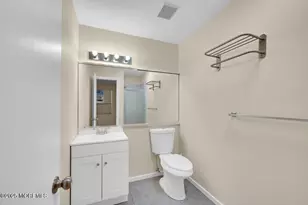 4 Cooper Ct, Freehold, NJ 07728 - Photo 19