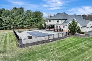 26 Saddlebrook Rd, Millstone Township, NJ 08535 - Photo 9