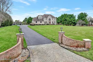 26 Saddlebrook Rd, Millstone Township, NJ 08535 - Photo 3