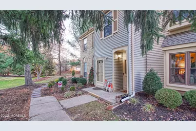 78 Wyndham Place #129, Robbinsville Township, NJ 08691 - Photo 3