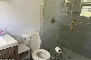 41 Heath Ave, Oakhurst, NJ 07755 - Photo 9