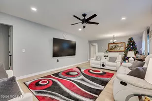 321 Curacao St, Toms River Township, NJ 08757 - Photo 5