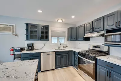 321 Curacao Street, Toms River Township, NJ 08757 - Photo 13