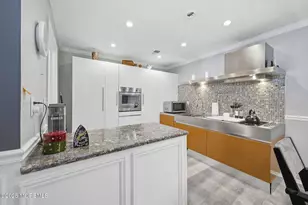 243 Wycoff Way W, East Brunswick Township, NJ 08816 - Photo 7