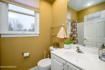 10 Austen Court, Marlboro Township, NJ 07746 - Photo 15