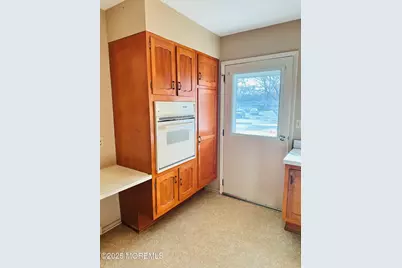 180B Sterling Court #B, Lakewood, NJ 08701 - Photo 5