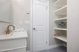 12 Ellsworth Ct, Red Bank, NJ 07701 - Photo 11