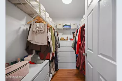 39 Des Moines Court, Tinton Falls, NJ 07712 - Photo 19