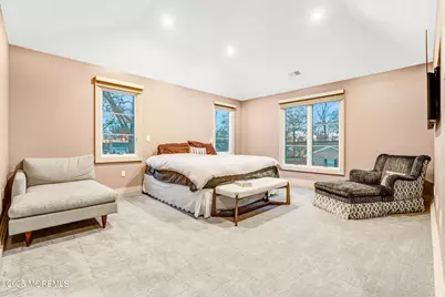 450 Wells Avenue, Oakhurst, NJ 07755 - Photo 25