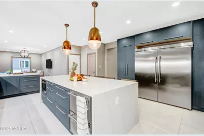 450 Wells Avenue, Oakhurst, NJ 07755 - Photo 15