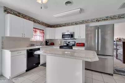 63 Hyannis Street, Toms River Township, NJ 08757 - Photo 15