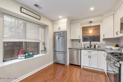 208 Haverford Court, Aberdeen Township, NJ 07747 - Photo 17