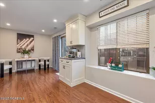 208 Haverford Ct, Aberdeen Township, NJ 07747 - Photo 19