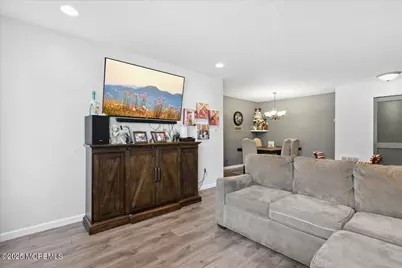 425 Winterberry Court, Howell Township, NJ 07731 - Photo 7