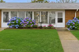 318D Coventry Ct, Lakewood, NJ 08701 - Photo 1