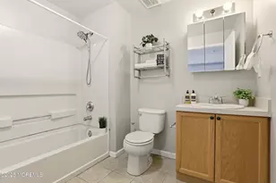 129 Liverpool Ct, Lakewood, NJ 08701 - Photo 19