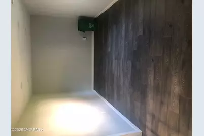 10 Throckmorton Avenue, Eatontown, NJ 07724 - Photo 7