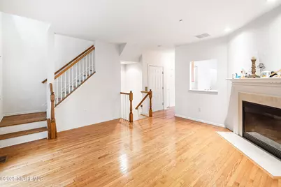 39 W Aspen Way, Aberdeen Township, NJ 07747 - Photo 7