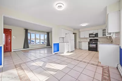 573 Lloyd Road, Aberdeen Township, NJ 07747 - Photo 7