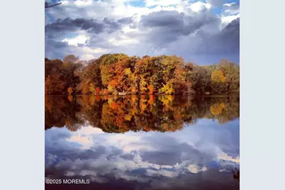 207 Lakeside Avenue, Colts Neck Township, NJ 07722 - Photo 3