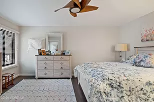 125 Amberly Dr, Manalapan Township, NJ 07726 - Photo 17