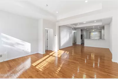 51 Traditions Place Place, Monroe Township, NJ 08831 - Photo 5