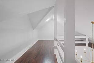 17 Leroy Pl, Red Bank, NJ 07701 - Photo 21