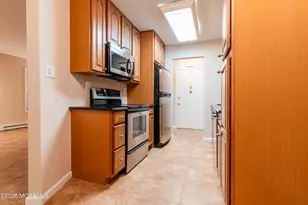 69 Overlook Way, Manalapan Township, NJ 07726 - Photo 13