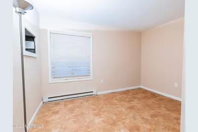 69 Overlook Way #E, Manalapan Township, NJ 07726 - Photo 5