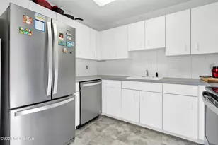 144 70th St, Guttenberg, NJ 07093 - Photo 11