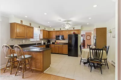 52 Canterbury Lane, Toms River Township, NJ 08757 - Photo 9