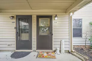 402 Daisy Ct, Jackson, NJ 08527 - Photo 3