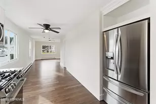 11 Cheerful Pl, Highlands, NJ 07732 - Photo 11