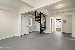 11 Cheerful Pl, Highlands, NJ 07732 - Photo 23