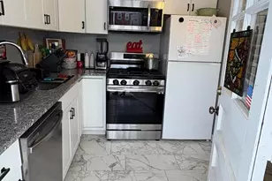 16 Laurel Pl, Eatontown, NJ 07724 - Photo 5