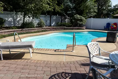 260 Oak Forest Drive, Brick, NJ 08724 - Photo 5