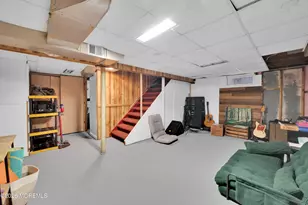 10 Manning St, Red Bank, NJ 07701 - Photo 11